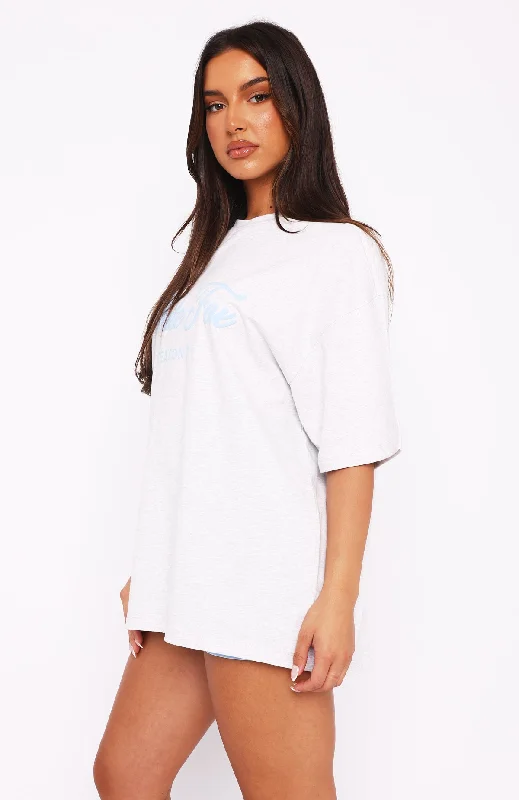 Season 7 Oversized Tee Dawn