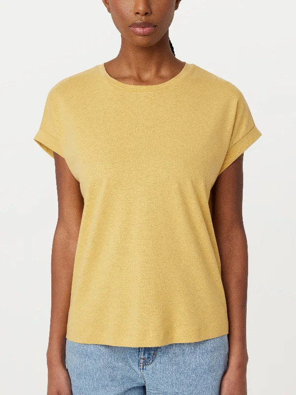 The Hemp Relaxed T-Shirt in Golden Sand