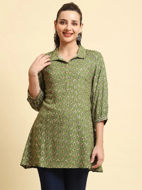 Women Green Floral Printed Tunic