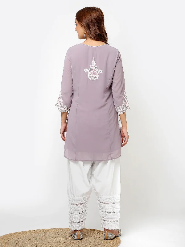 Light Lavender Tunic with Dori Neck and Round Hem