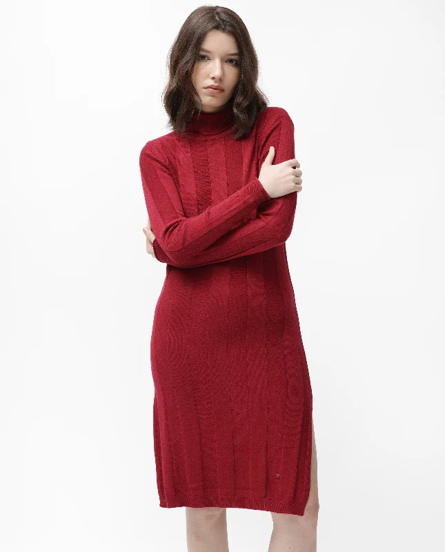 Rareism Women'S Knitka Red  Full Sleeves Knee Length Regular Fit Striped Turtle Neck Sweater