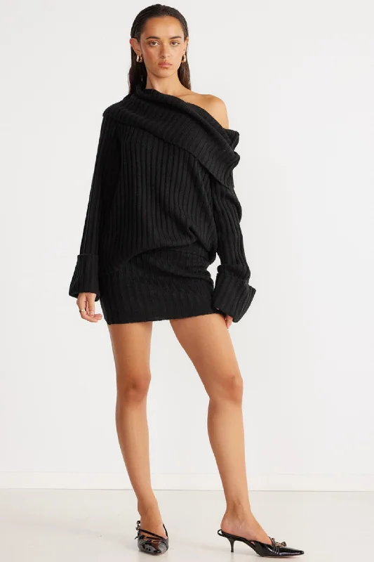 SNDYS Brooks Off Shoulder Jumper Black