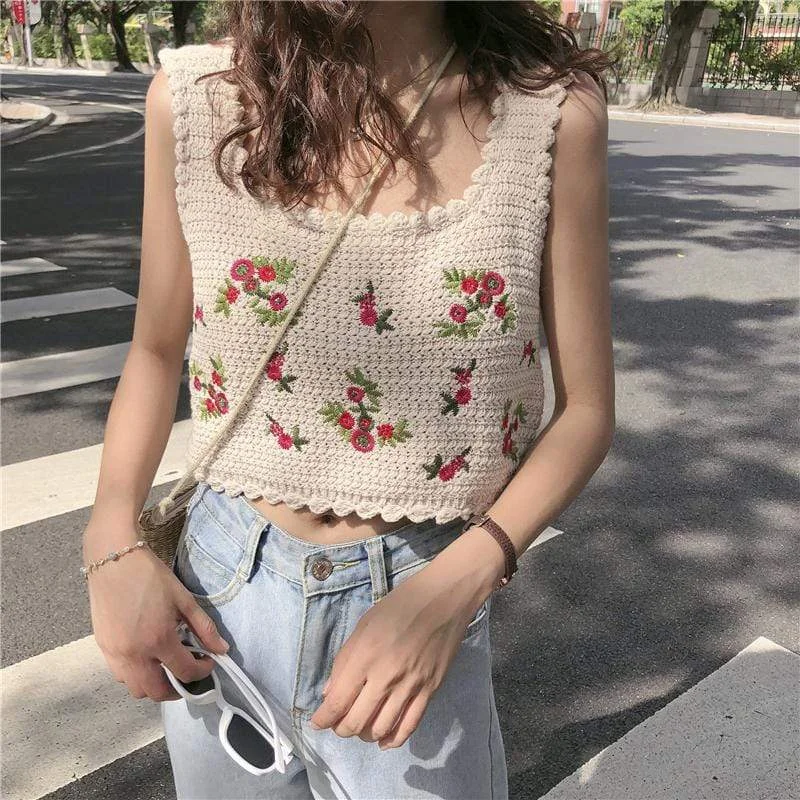 Vintage Flower Embroidered Kintted Vest