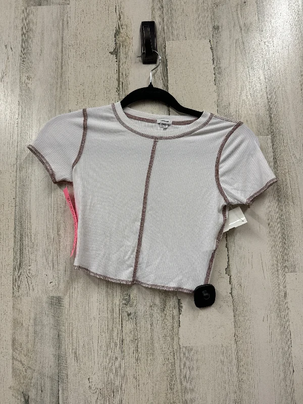 White Top Short Sleeve Garage, Size Xs